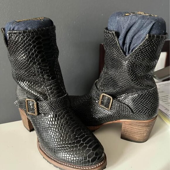 Freebird Carlito boots - black snake size 8 - never worn - Picture 4 of 5
